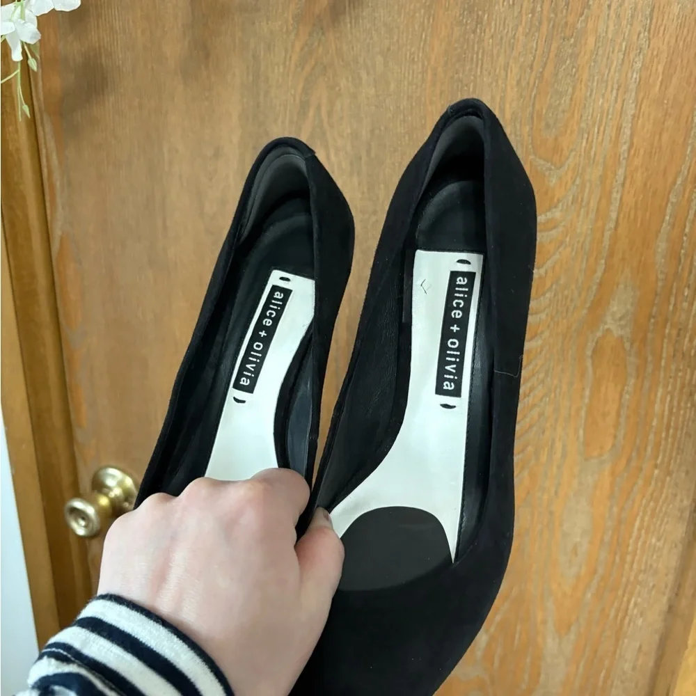 Alice + Olivia Black Platform Pump with High Block Heel